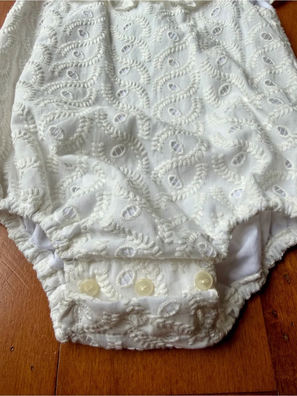 Nueces Classic White Eyelet Ruffle Baby Bubble